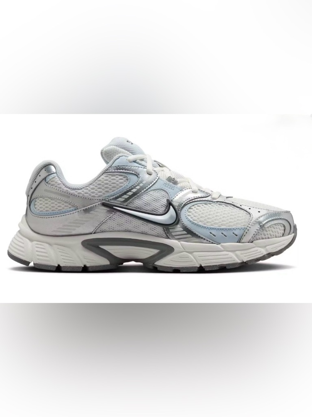 Nike V5 RNR New w/ Box (No Lid) Women’s 10 / Men’s 8.5 $120 Retail